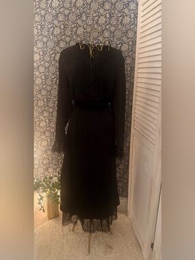 CeCe Black Lace Two-Piece Skirt Set | Top M + Skirt 10